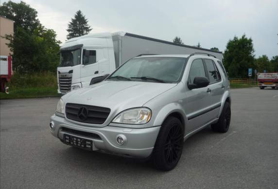 Mercedes-Benz - M-class