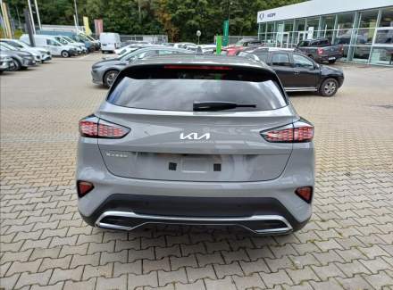 Kia - XCeed
