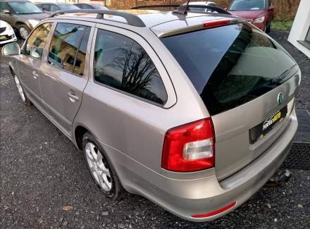 Škoda - Octavia
