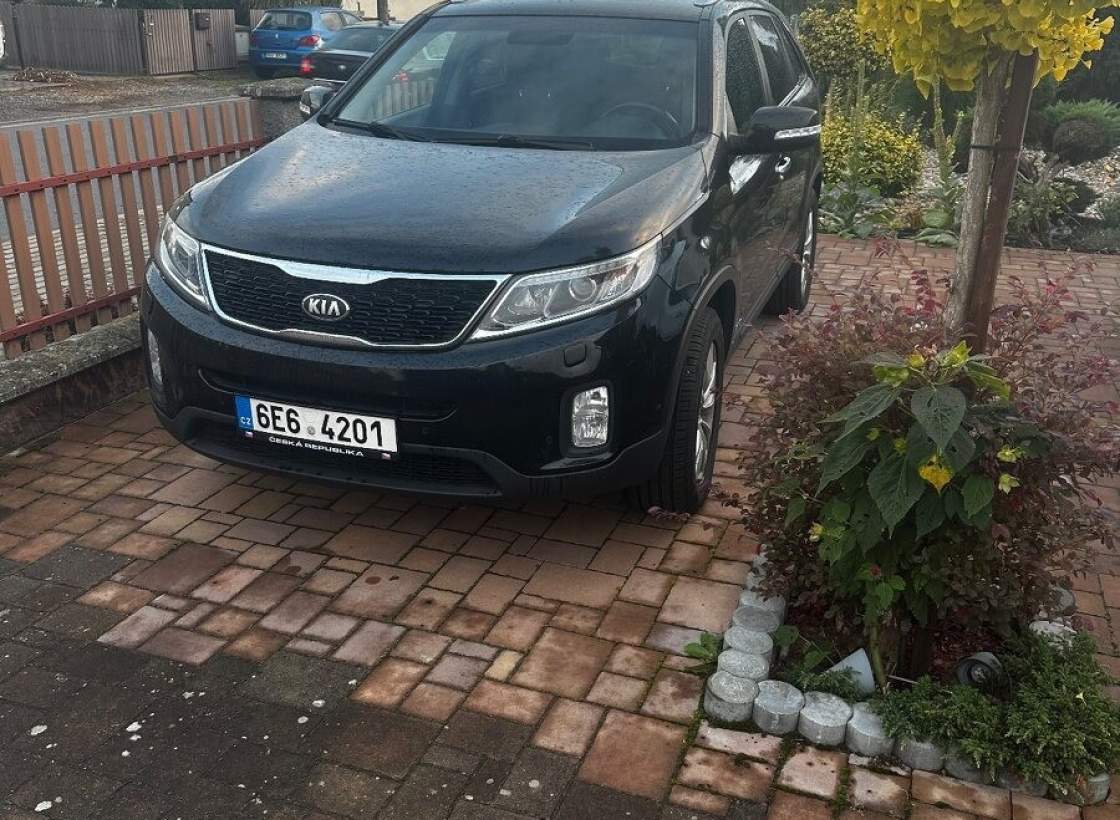 Kia - Sorento
