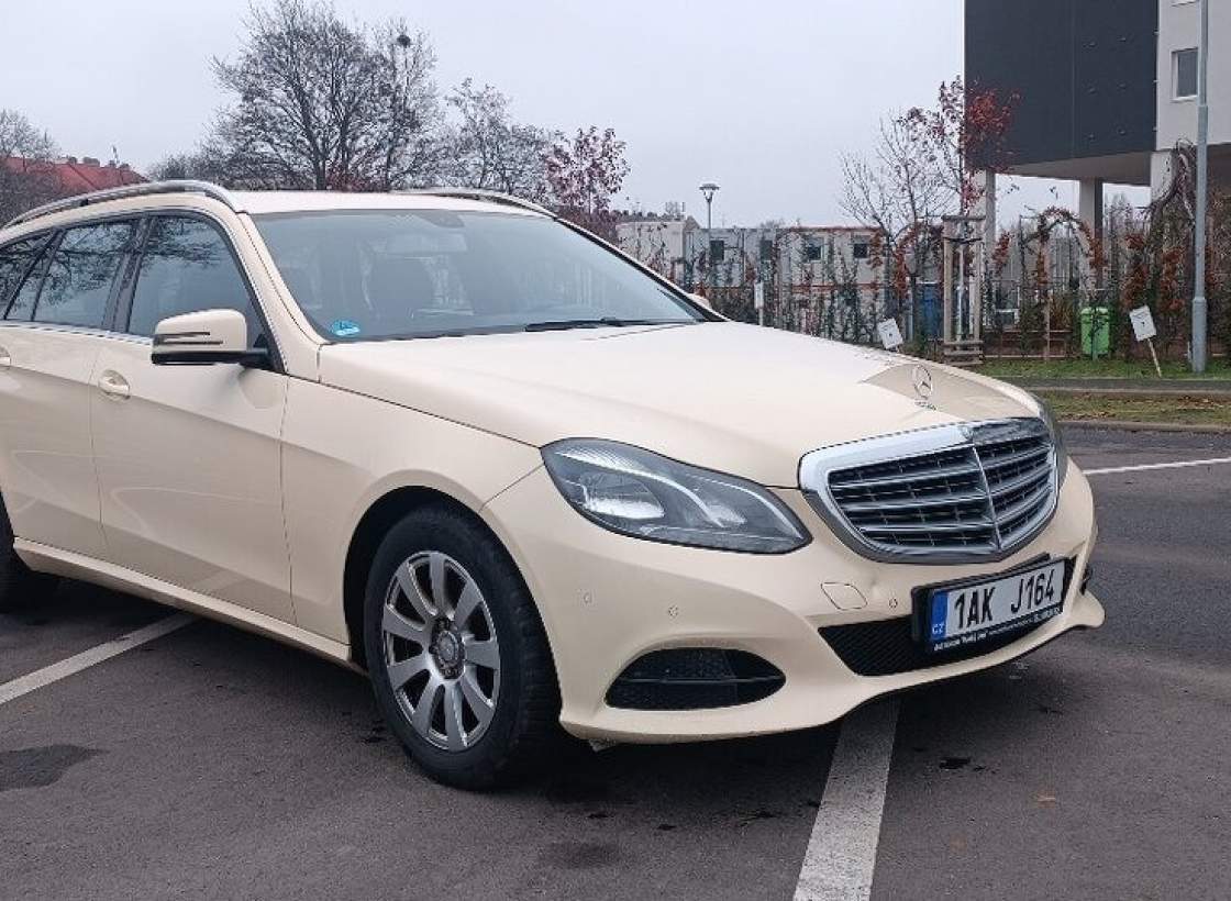 Mercedes-Benz - E-class