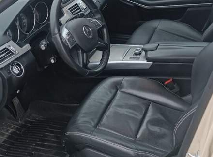 Mercedes-Benz - E-class