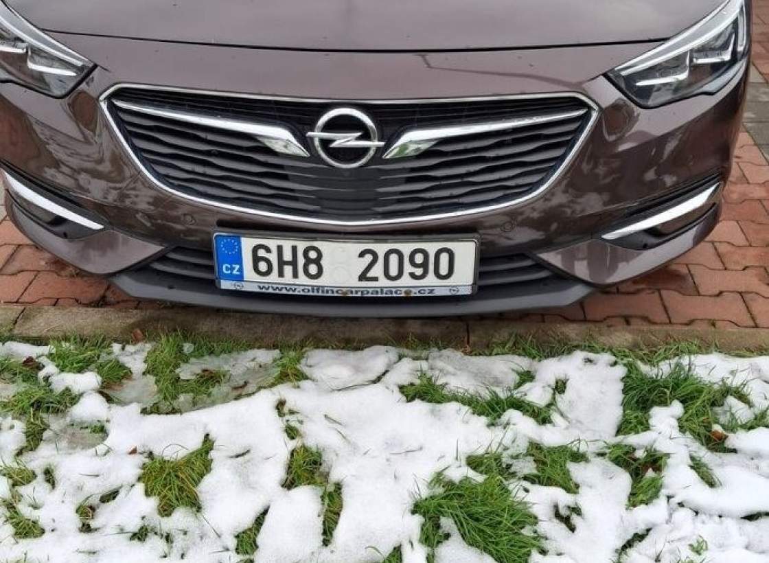 Opel - Insignia