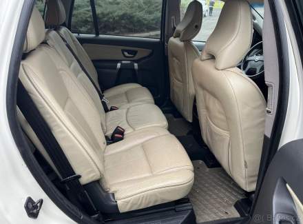 Volvo - XC90