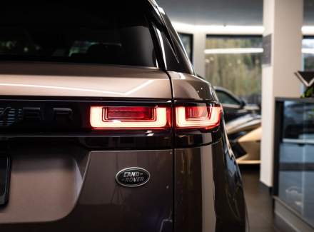 Land Rover - Range Rover Velar