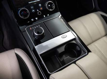 Land Rover - Range Rover Velar