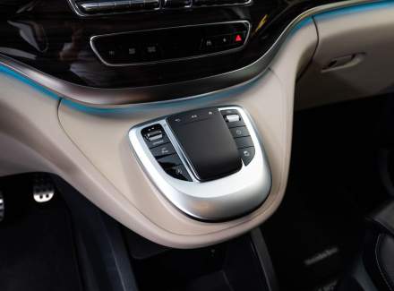 Mercedes-Benz - V-class