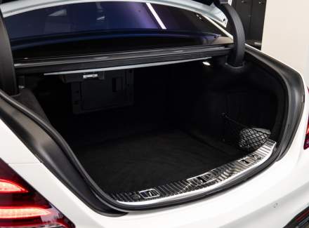 Mercedes-Benz - S-class