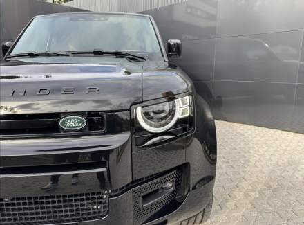 Land Rover - Defender