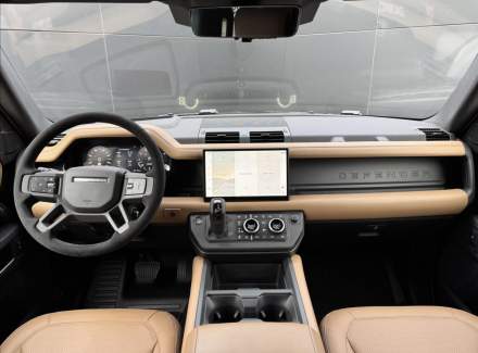 Land Rover - Defender