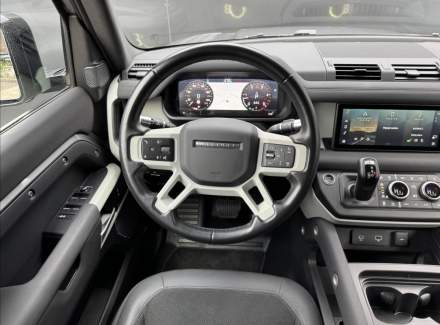 Land Rover - Defender