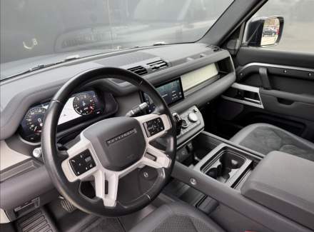 Land Rover - Defender