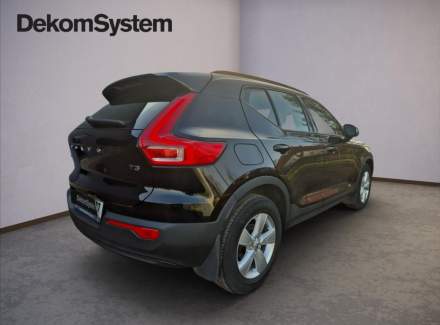 Volvo - XC40