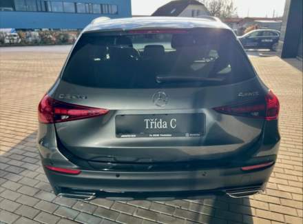 Mercedes-Benz - C-class