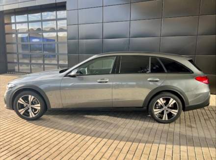 Mercedes-Benz - C-class