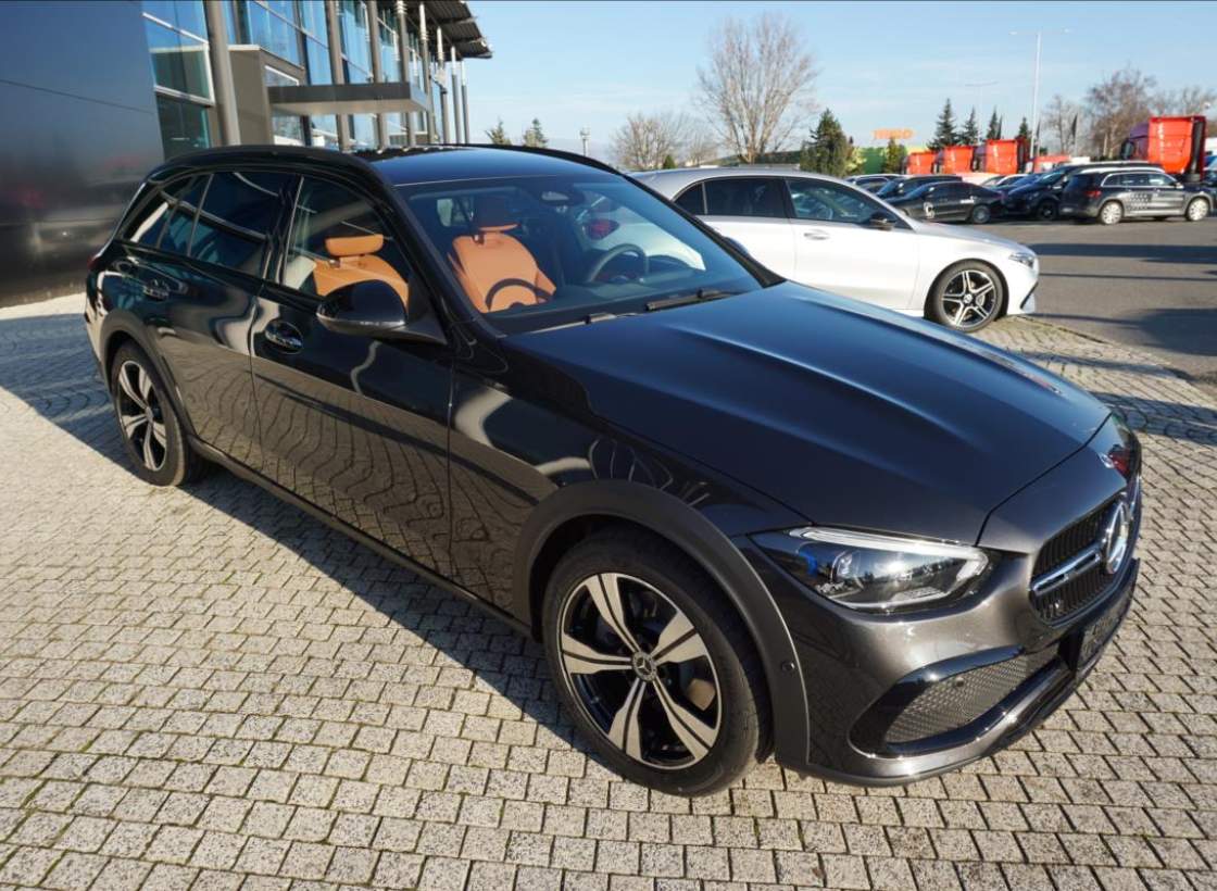 Mercedes-Benz - C-class