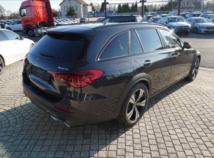 Mercedes-Benz - C-class