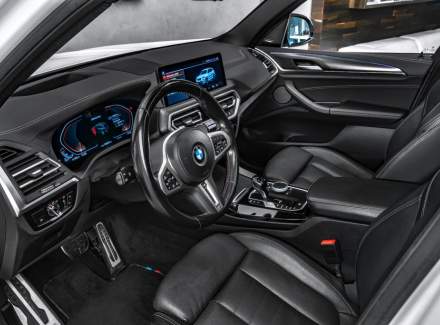 BMW - X3