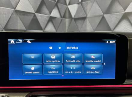 Mercedes-Benz - V-class