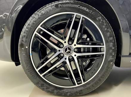 Mercedes-Benz - V-class