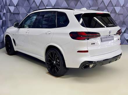 BMW - X5