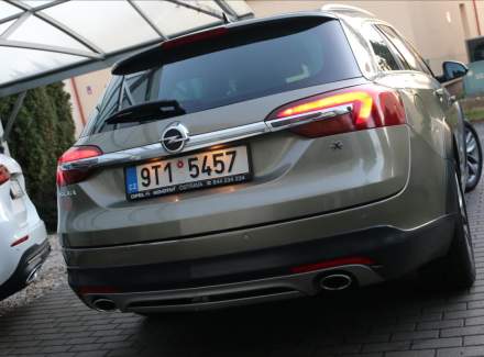 Opel - Insignia