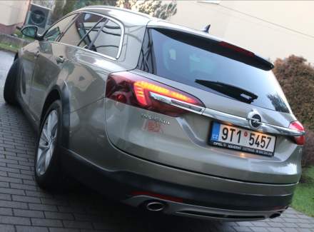 Opel - Insignia