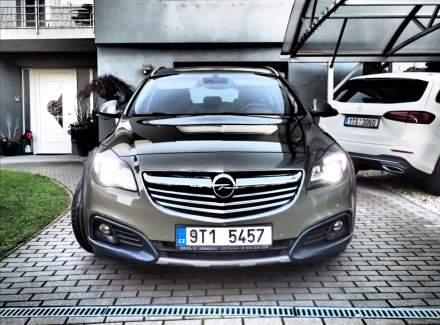 Opel - Insignia