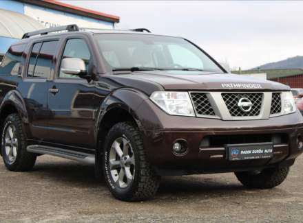 Nissan - Pathfinder