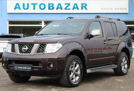 Nissan - Pathfinder