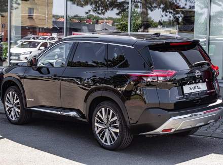 Nissan - X-Trail