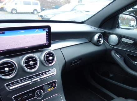 Mercedes-Benz - C-class