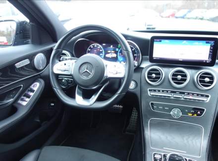 Mercedes-Benz - C-class