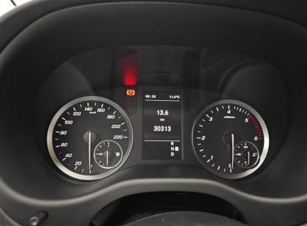 Mercedes-Benz - Vito