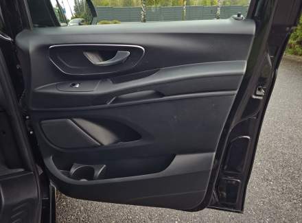Mercedes-Benz - Vito