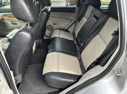 Jeep - Grand Cherokee