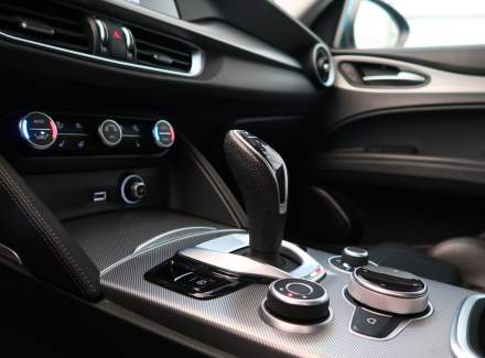 Alfa Romeo - Stelvio