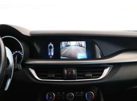 Alfa Romeo - Stelvio