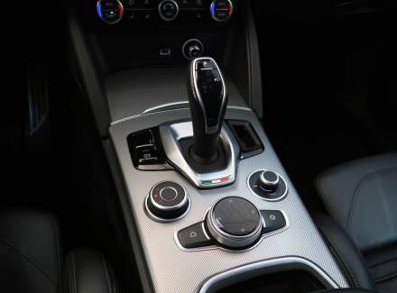 Alfa Romeo - Stelvio