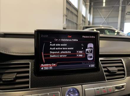 Audi - S8