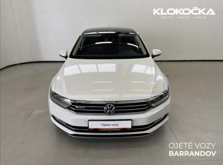 Volkswagen - Passat