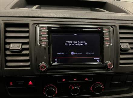 Volkswagen - Transporter