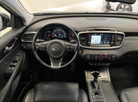 Kia - Sorento