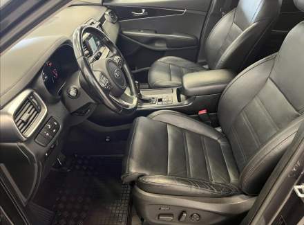 Kia - Sorento