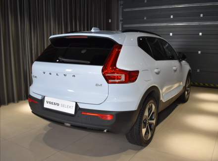 Volvo - XC40