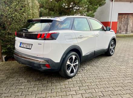 Peugeot - 3008
