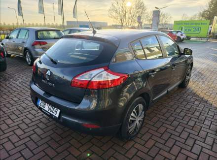 Renault - Megane