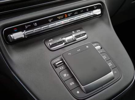 Mercedes-Benz - V-class