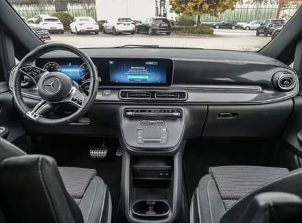 Mercedes-Benz - V-class