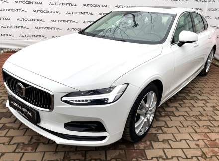 Volvo - S90